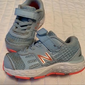 New Balance girls sneakers